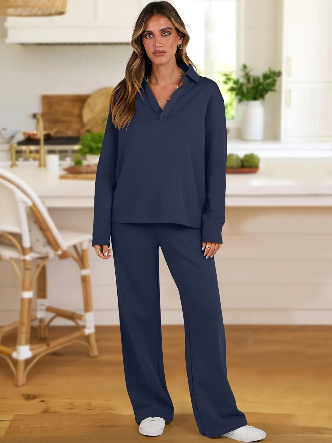 ANRABESS Lounge Sets for Women 2 Piece Outfits Sweatsuit Set Fall V Neck Sweatshirts Wide Leg Pants Tracksuits