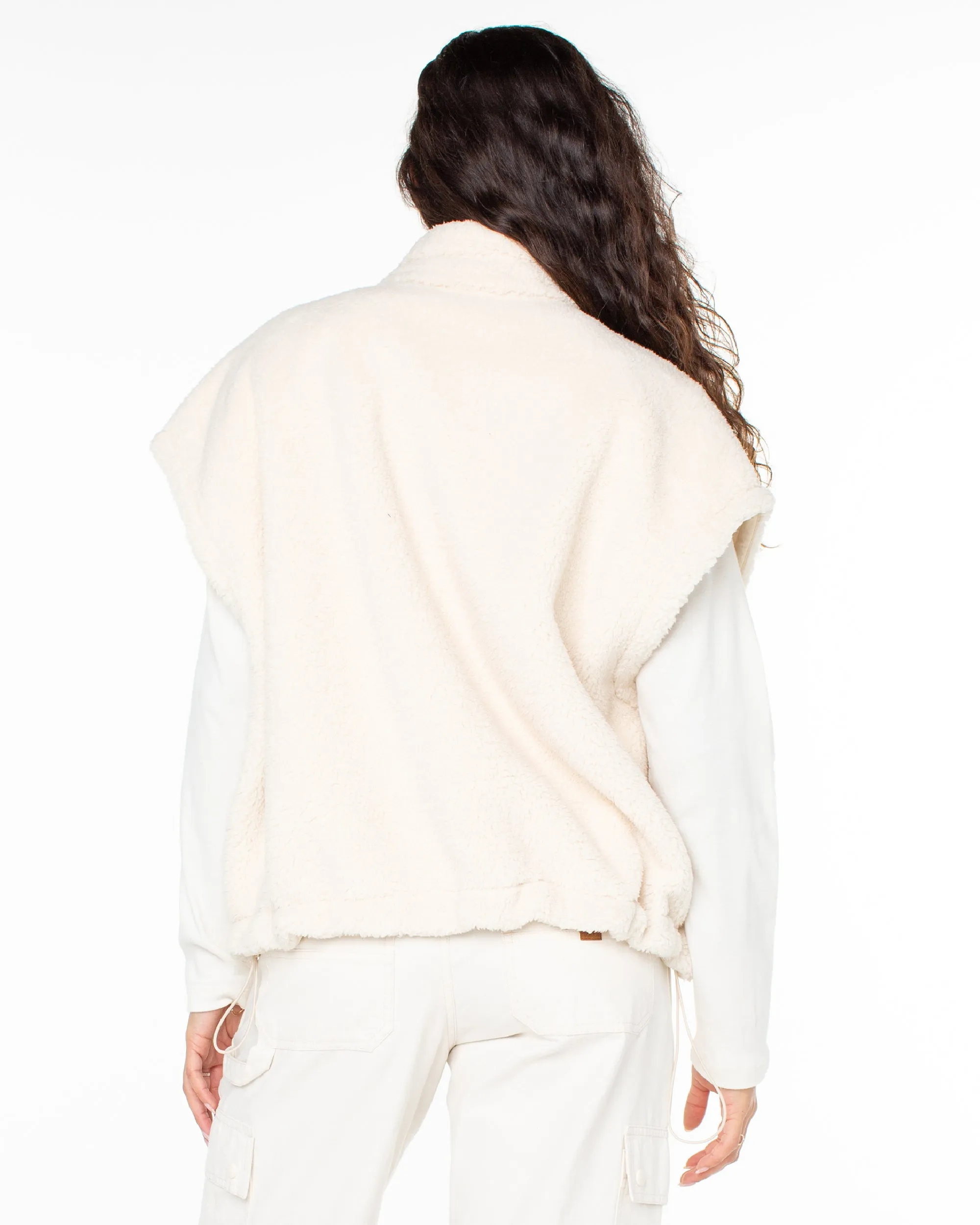Great Divide Vest - Egret