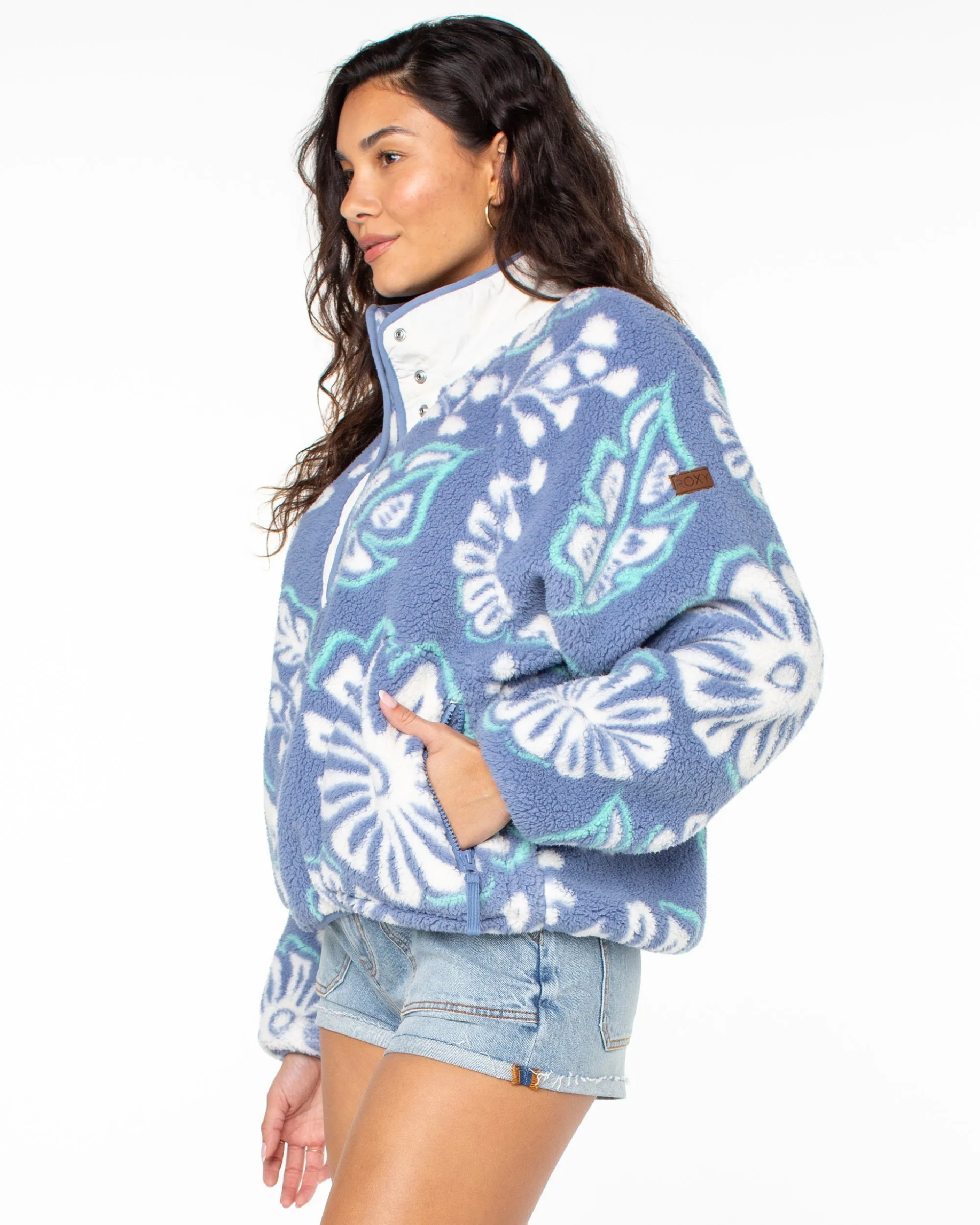 Kipsie Solid Fleece Sweater - Infinity Blue
