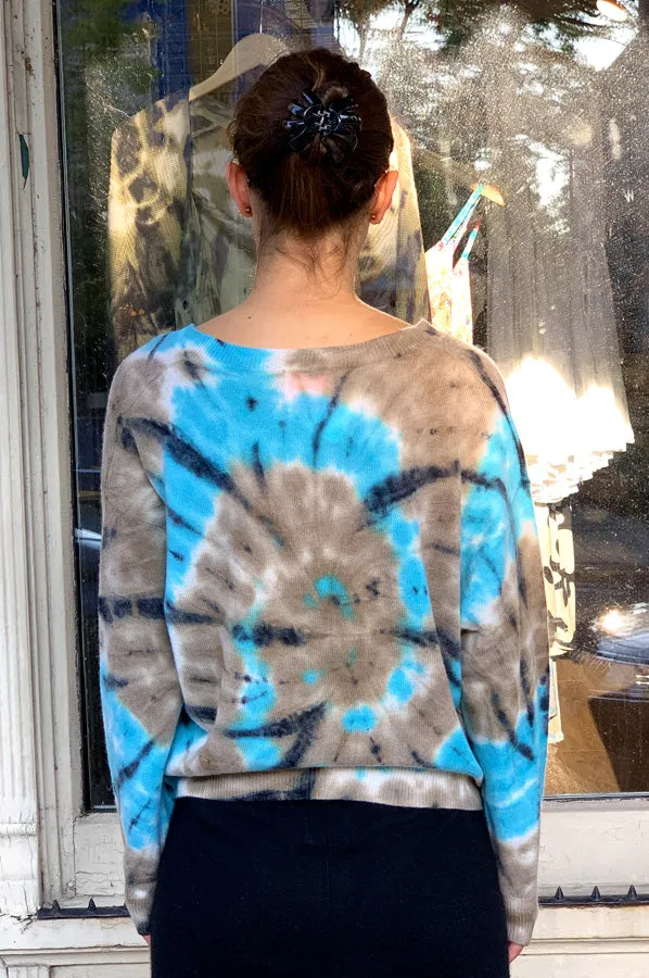 Malibu Tie Dye Oversized V - Camel / Blue