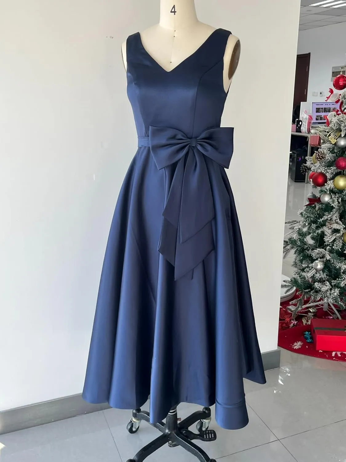 Raseal Women's V Neck Satin Mother of The Bride Dress Tea Length Fromal Evening Dress with Bow RS147