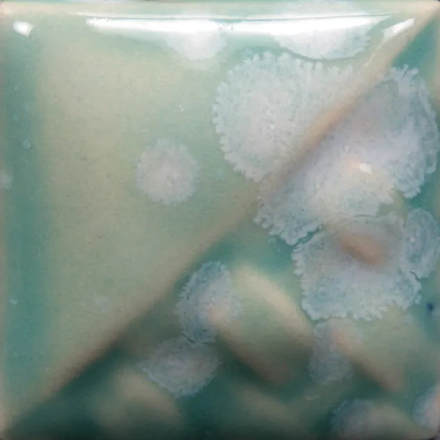 SW150 - Celadon Bloom