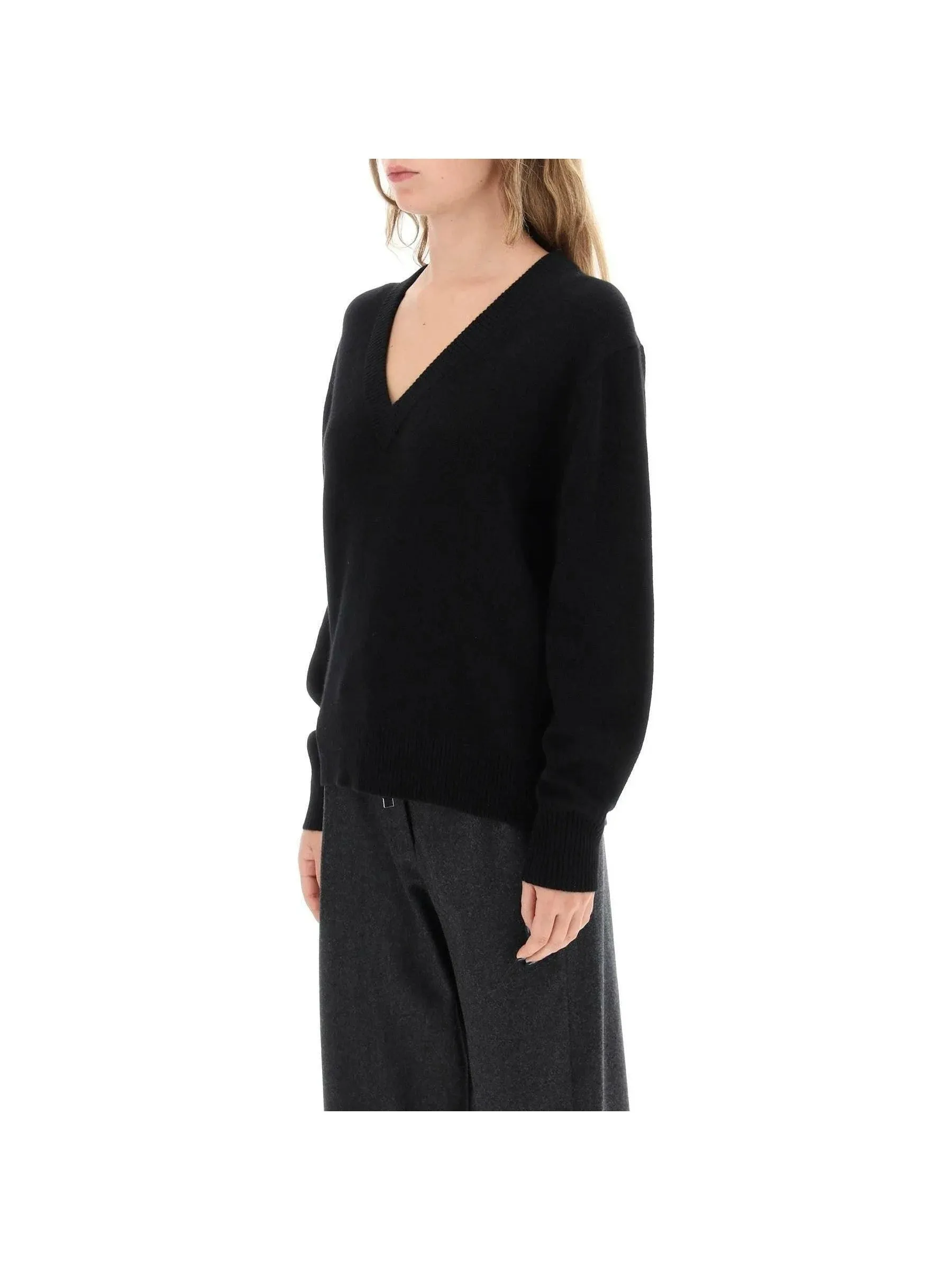 V Cashmere Sweater